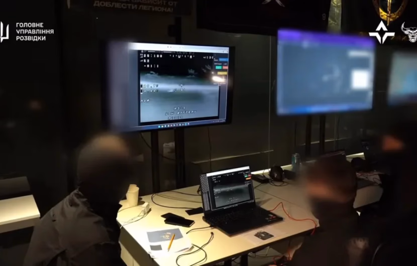 “Засліплюють і спалюють”: The Times розповідає про морські дрони Katran